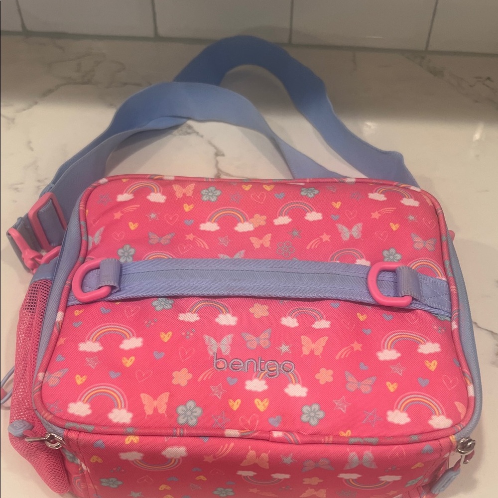 Bentgo Pink and Blue Kids Lunch Bag